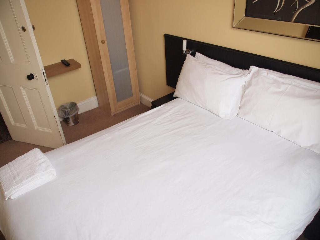 Minto House Hotel Edinburgh Room photo