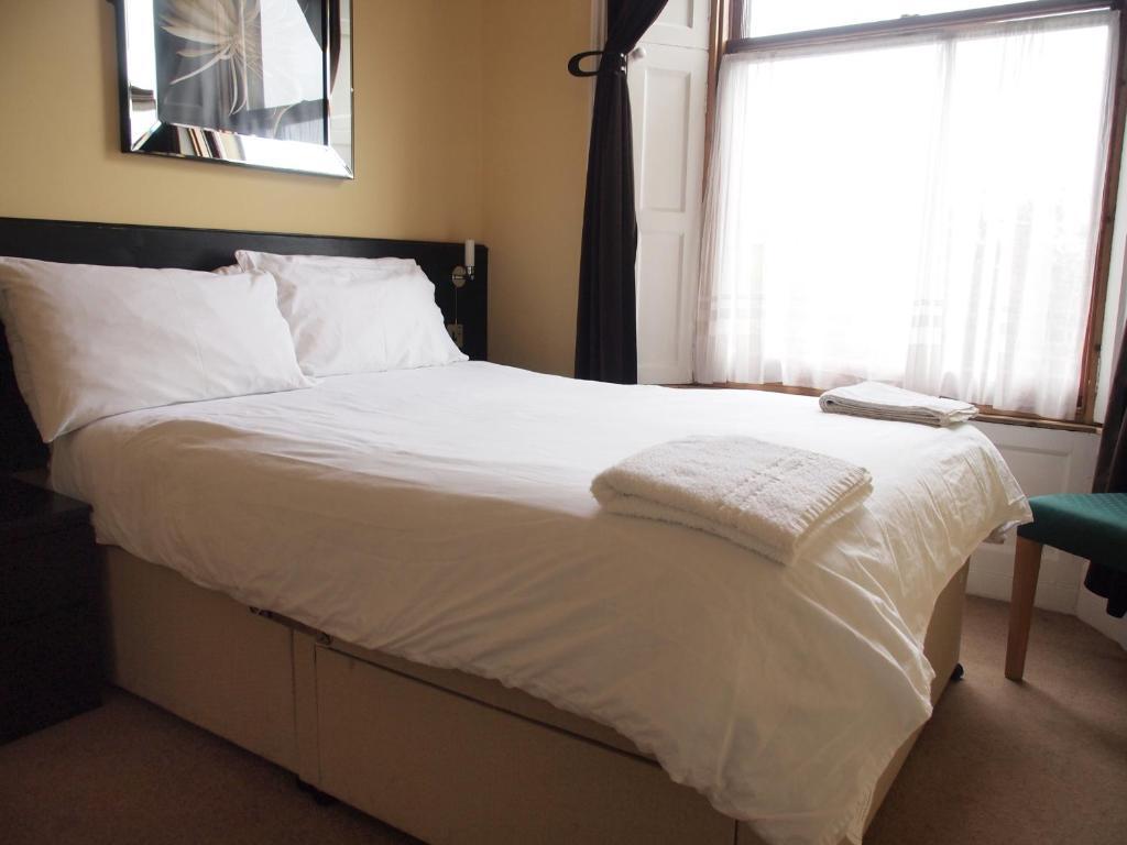Minto House Hotel Edinburgh Room photo